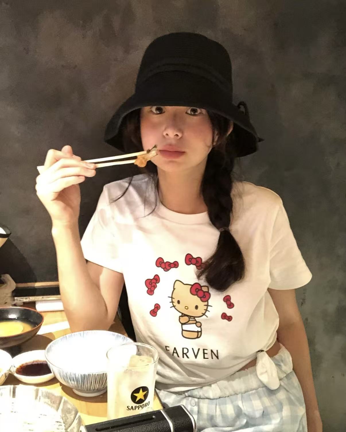 Cute Graphic T-Shirt for Women – Kawaii Cartoon Print Casual Tee