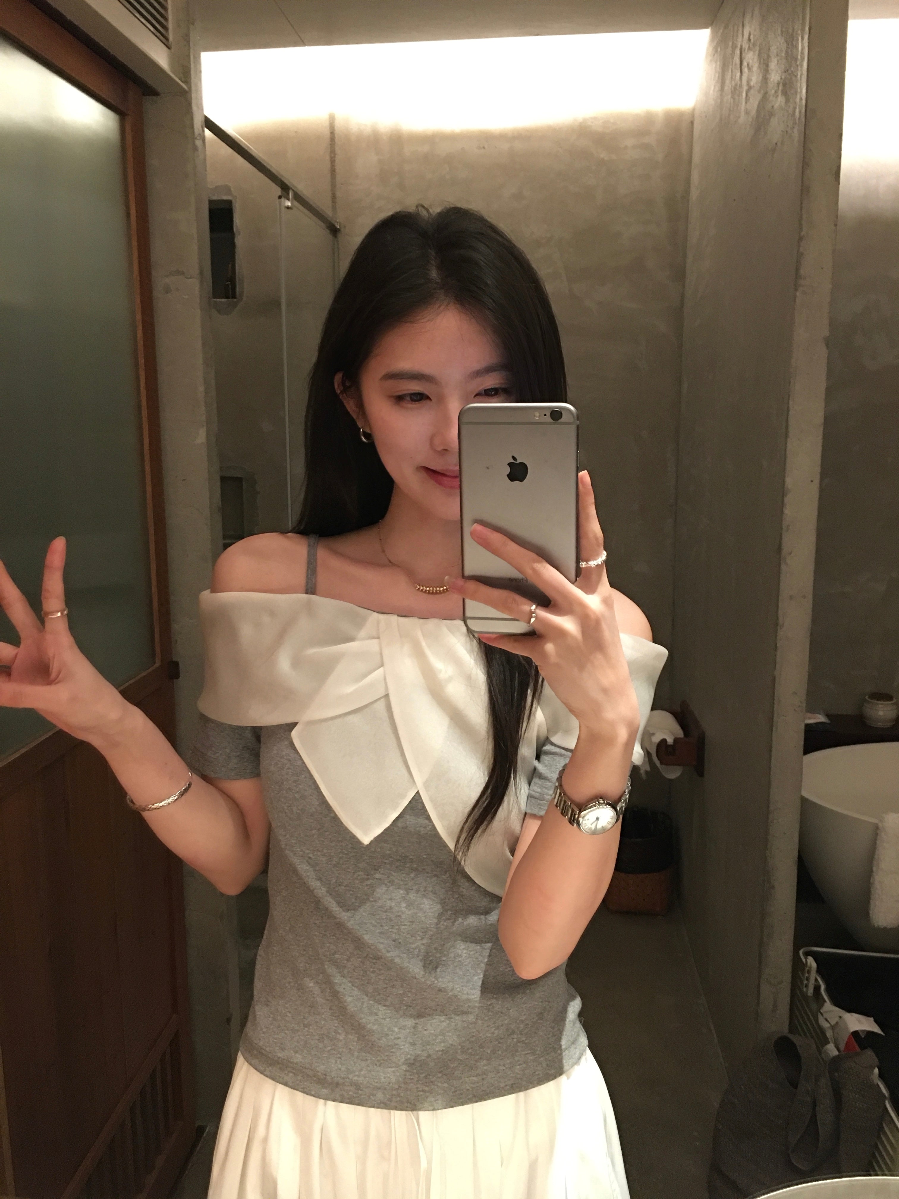 Off Shoulder Bow Detail Top – Slim Fit Soft Knit Tee