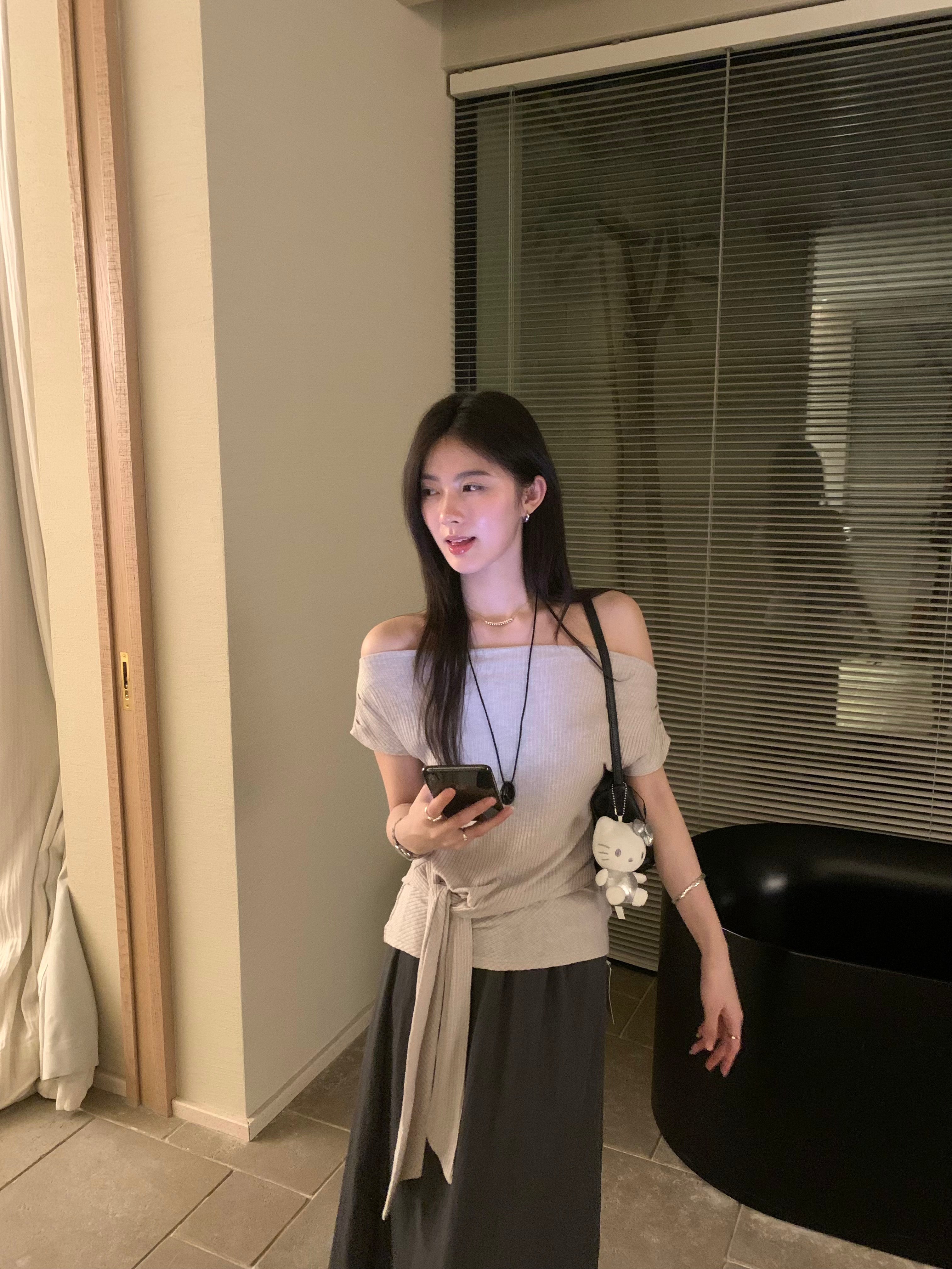 Layered Knit Top for Women | Minimalist Korean Style Short Sleeve Sweater