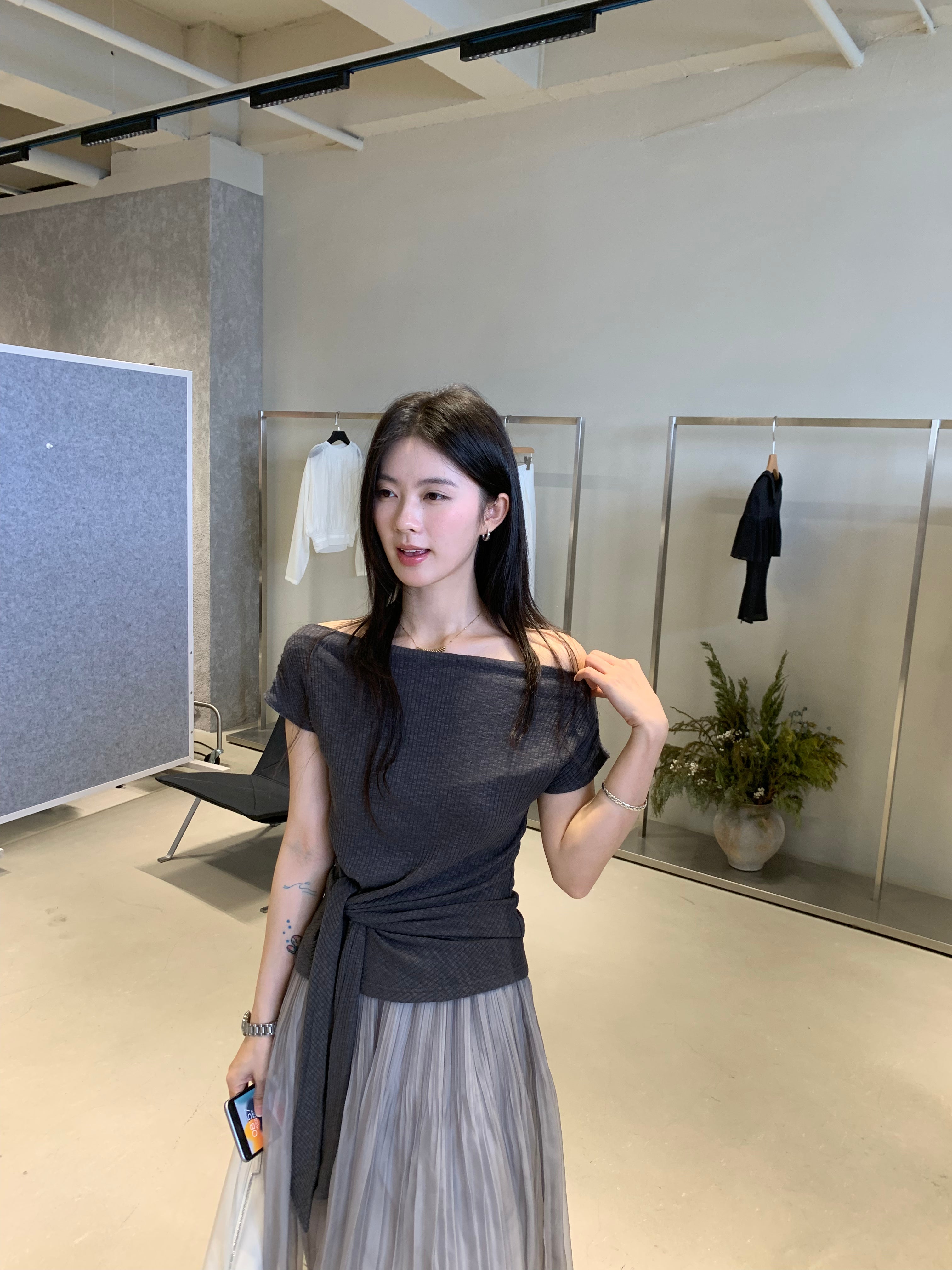 Pleated Midi Skirt for Women – Flowy Sheer Layer Elegant Skirt
